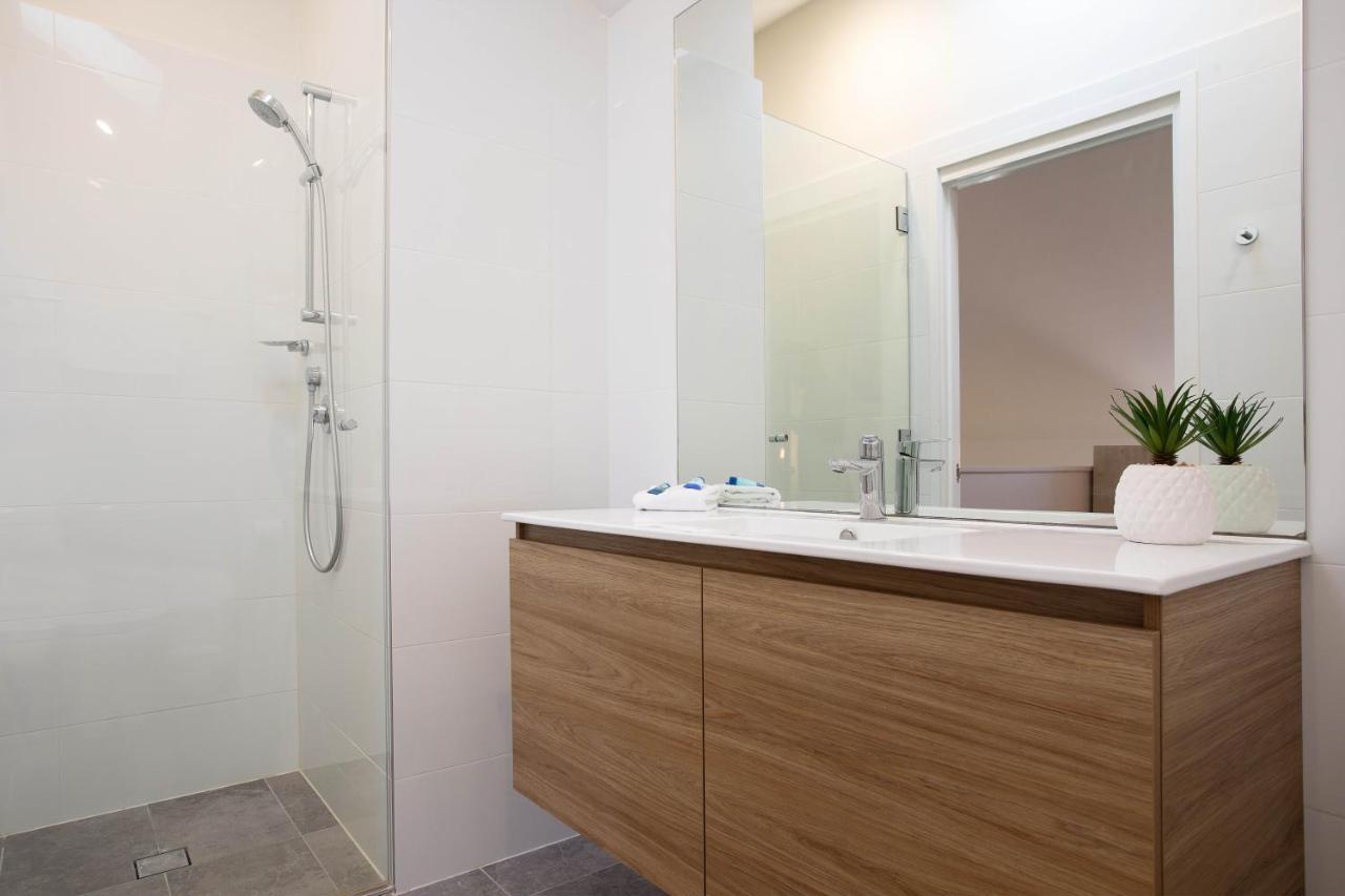 มารีเนอร์ เบย์ อพาร์ตเมนท์ Aparthotel ไบรอนเบย์ ภายนอก รูปภาพ